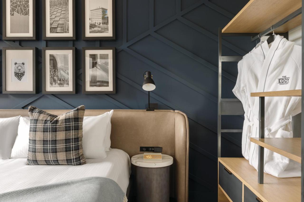 The Eddy Taproom & Hotel Golden Bagian luar foto