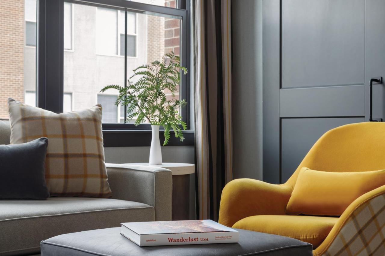 The Eddy Taproom & Hotel Golden Bagian luar foto