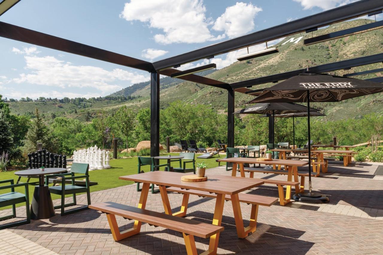 The Eddy Taproom & Hotel Golden Bagian luar foto